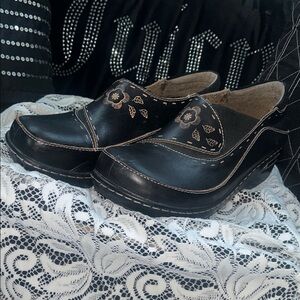 Spring Step Dark Brown Mules with Floral Accents